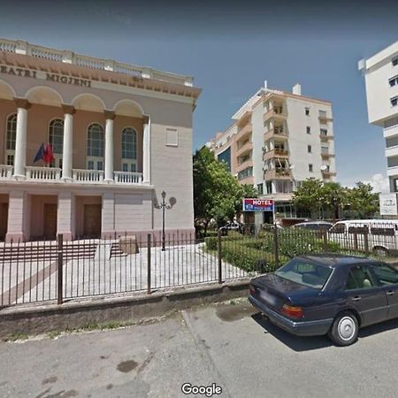 City Center Luxurious Apartment Shkoder Luaran gambar