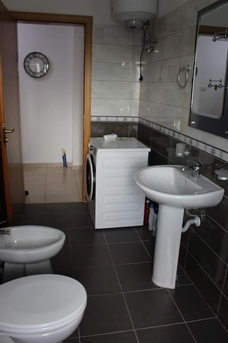 City Center Luxurious Apartment Shkoder Luaran gambar